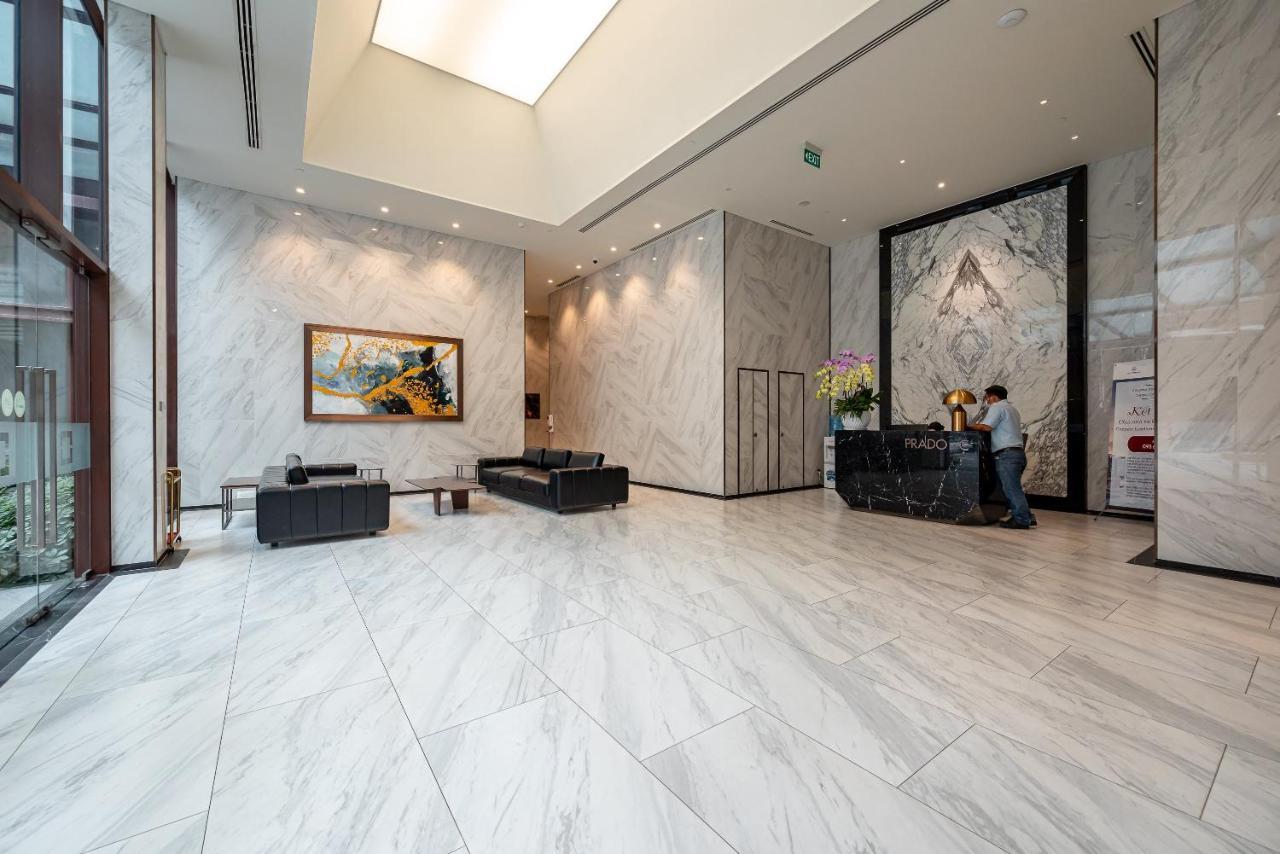 The Metropole Opera Residence By Kaystay Хошимин Экстерьер фото