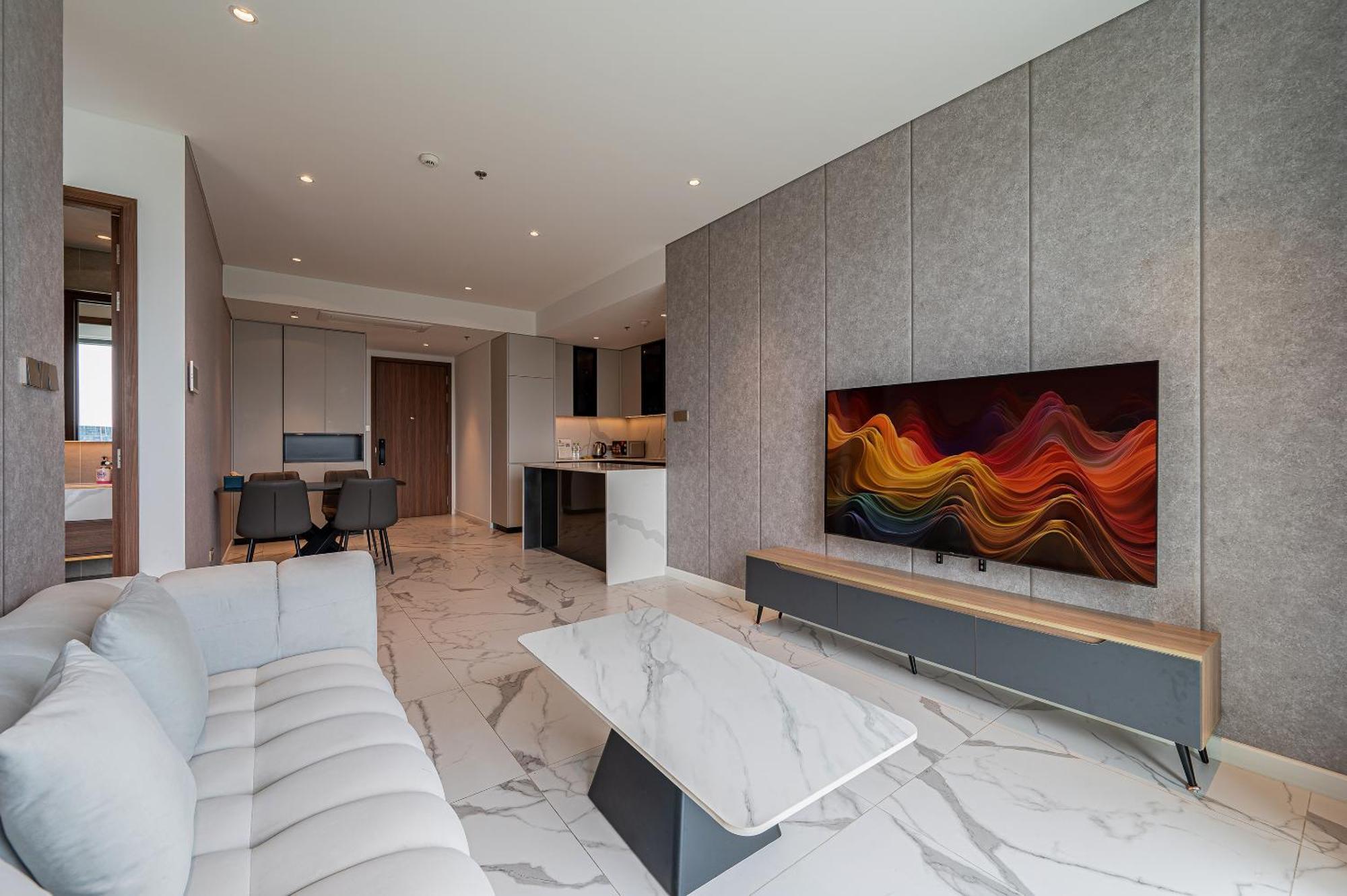 The Metropole Opera Residence By Kaystay Хошимин Номер фото
